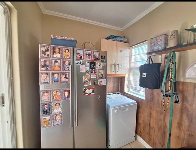 3 BEDROOM HOUSE FOR SALE IN FRAAIUITSIG